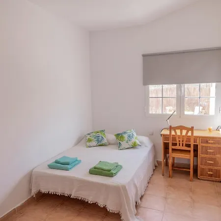 Casa Amaya - Spacious House With Pool, Large Garden, Bbq, 2 Terraces, And Ideal Location Hébergement de vacances El Charco (Las Palmas)