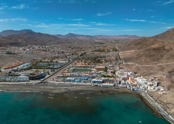 Casa Amaya - Spacious House With Pool, Large Garden, Bbq, 2 Terraces, And Ideal Location Casa vacanze