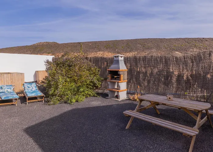 Casa Amaya - Spacious House With Pool, Large Garden, Bbq, 2 Terraces, And Ideal Location *